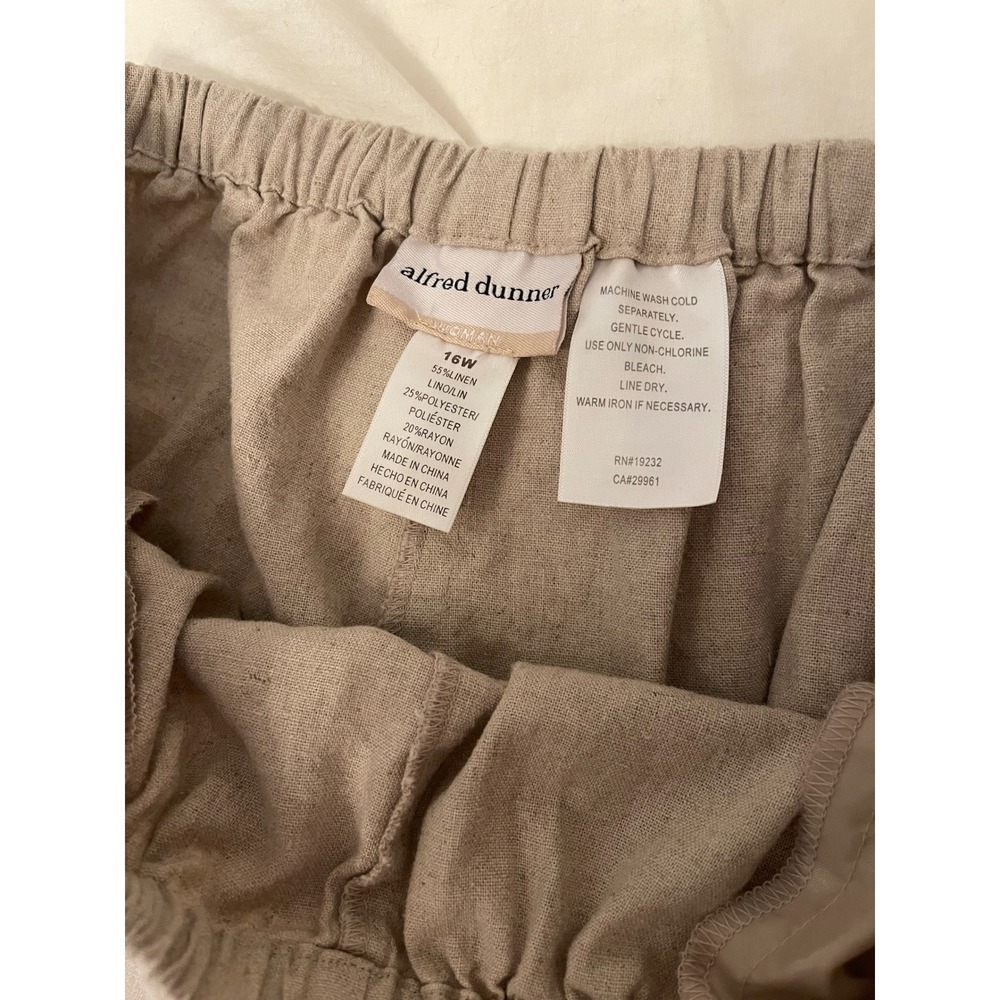 Woman's Alfred Dunner Linen Blend Drawstring Tan/Khaki Pants Sz 16W - Picture 4 of 5